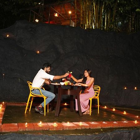 Clay Resort By Bestinn Leisure - Wayanad Padinjarathara Exteriör bild
