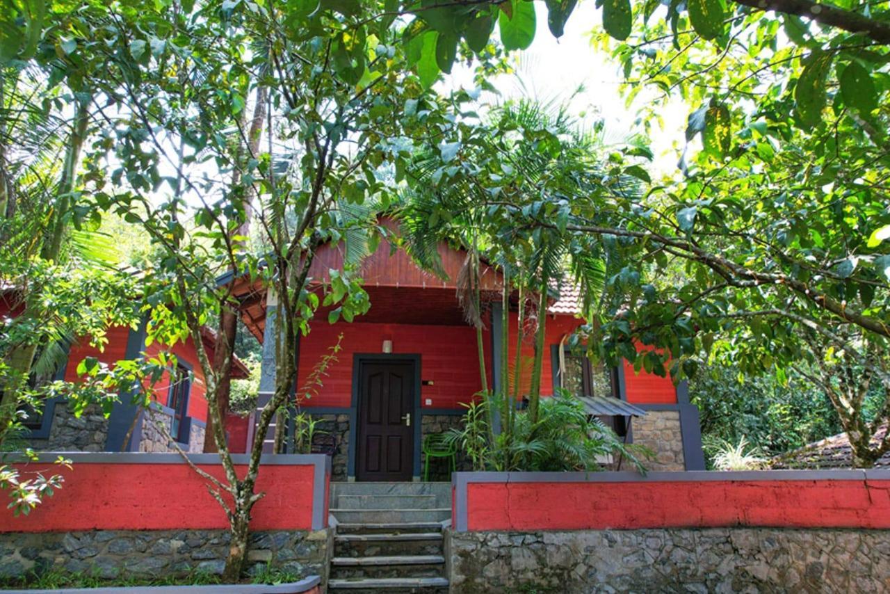 Clay Resort By Bestinn Leisure - Wayanad Padinjarathara Exteriör bild